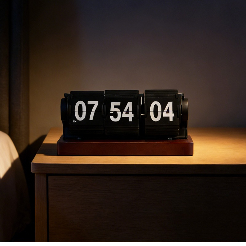 Vintage Alarm Clock - Vintage Wooden Desk Clock 3-Page Flip