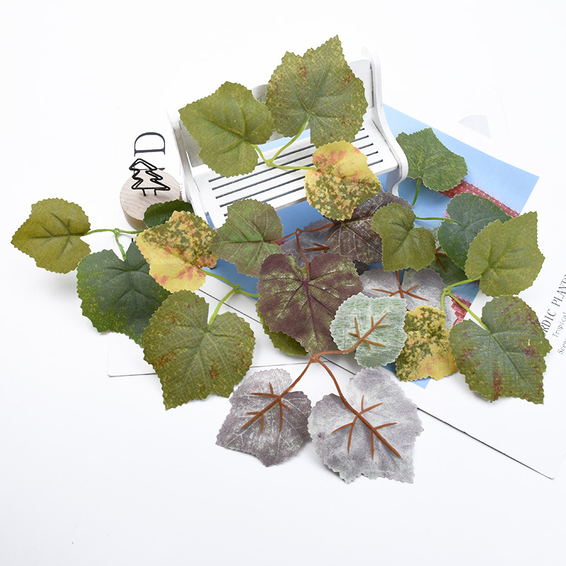 30/100 pcs Silk Maple Leaf Wed - Artificial Hanging Plants 评论和价格